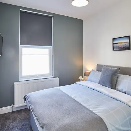 Host & - The Lobster